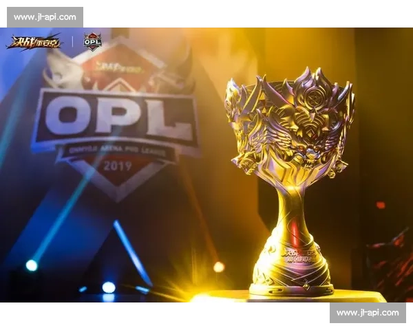 全球总决赛战火再燃 各路英雄集结角逐至高荣耀